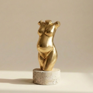 Mini zwangerschapsbeeldje goud verguld